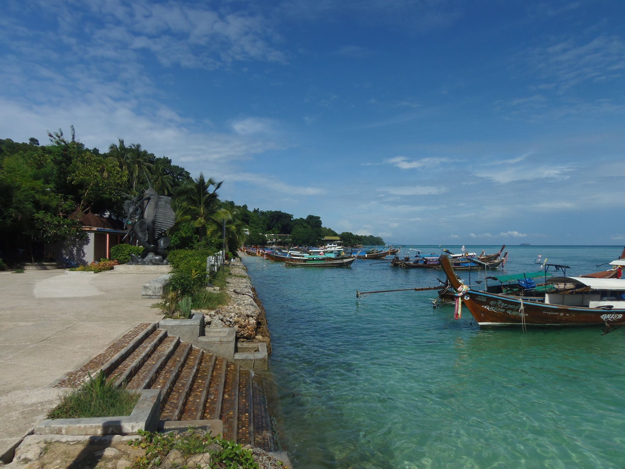 Banthai P.P. Hotel Phi Phi Don Exterior foto